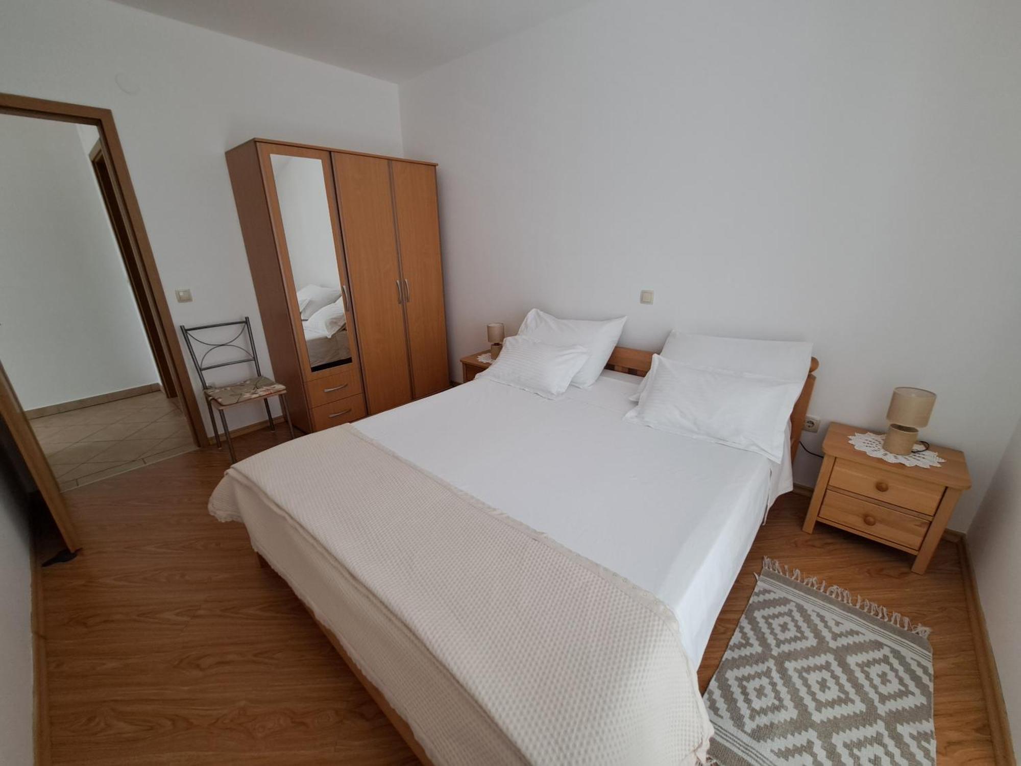 Apartment Petra Raslina Экстерьер фото